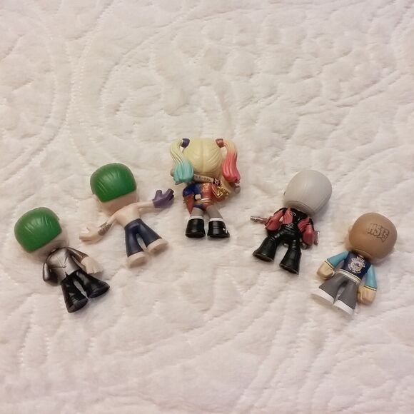 Funko Suicide Squad 2016 DC Comics Mystery Minis Set of 5 No Boxes OOS - Picture 2 of 2